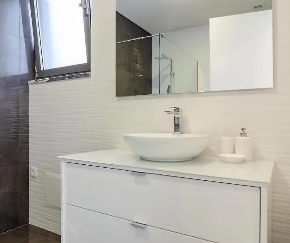 Scandinavia - Private Heated Pool By Silver Prop Villa Salir de Porto